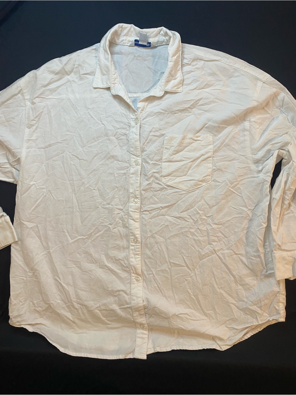 Old Navy Button-Down Shirt with Pocket - Relaxed Fit